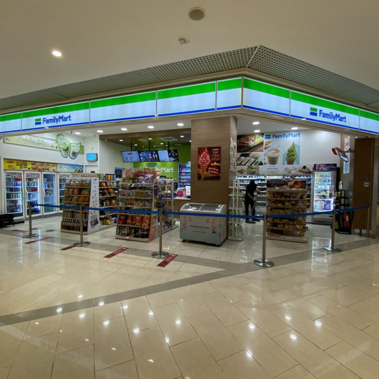 FamilyMart Sunway Putra Mall